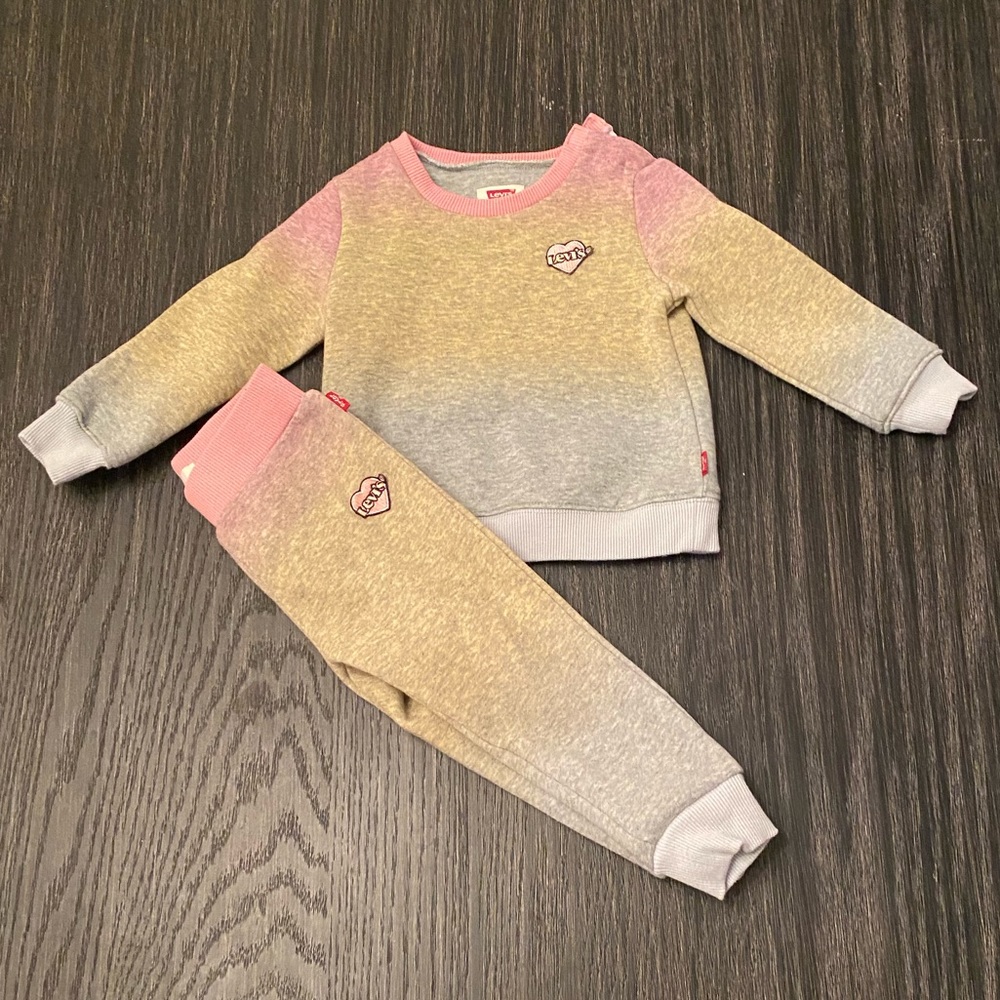 Girl Levi ombré sweatsuit jogger set